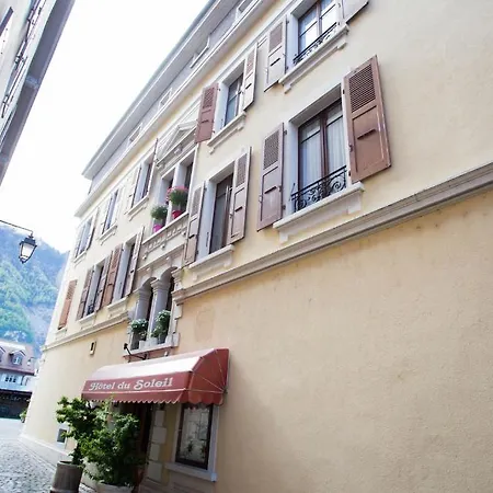 Du Soleil Hotel